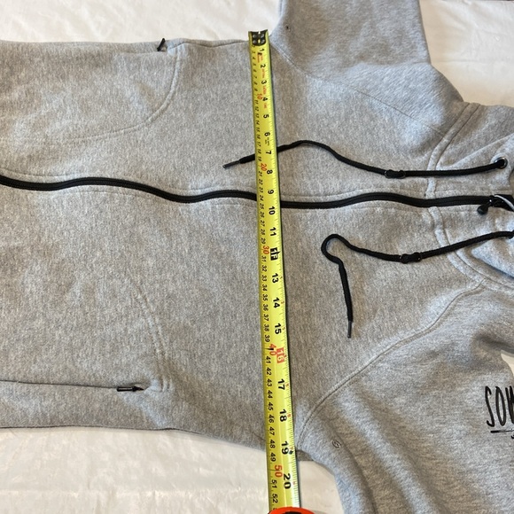 Sombrio Zippered Hoodie Size Medium - Picture 3 of 14